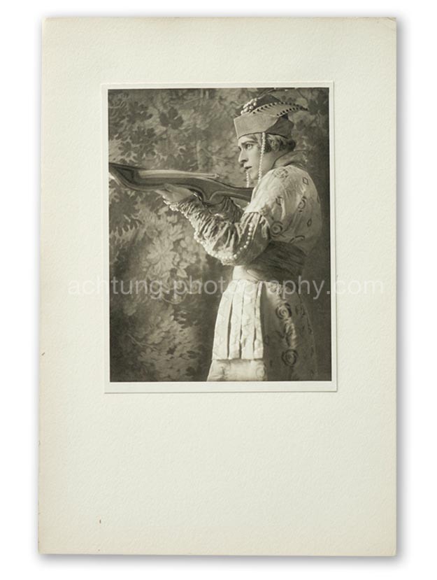 Plate 04, E.O. Hoppe Adolf Bolm in the Firebird (Monsieur Adolph Bolm, L'Oiseau de Feu), 1911, image size 19.3 x 14.6 cm paper size 20.3 x 15.4 cm