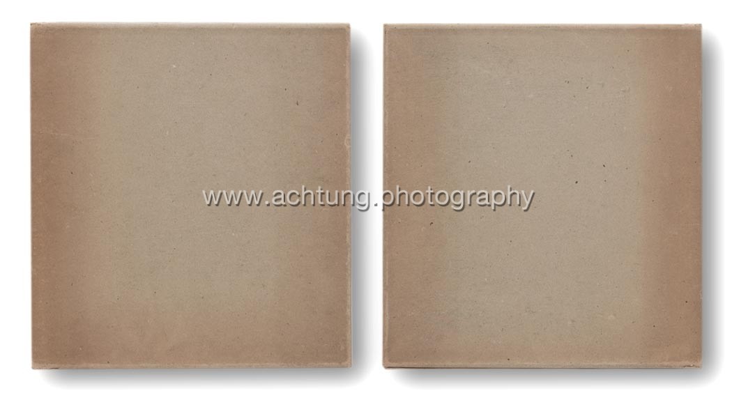 Catalan language edition, slipcase back and front
